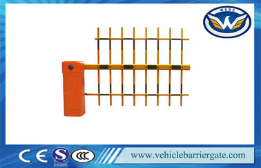 Auto barreiras automáticas reversas personalizadas do parque de estacionamento com o braço de 3 cercas
